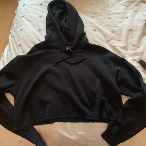 Black cropped hoodie!